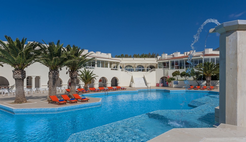 Imagen de la piscina del Hotel Giannoulis – Almyra and Village. Foto 13