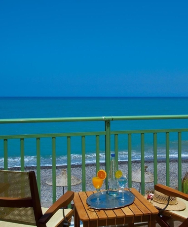 Imagen de los exteriores del Hotel Giannoulis – Grand Bay Beach Resort - Adults Only. Foto 13