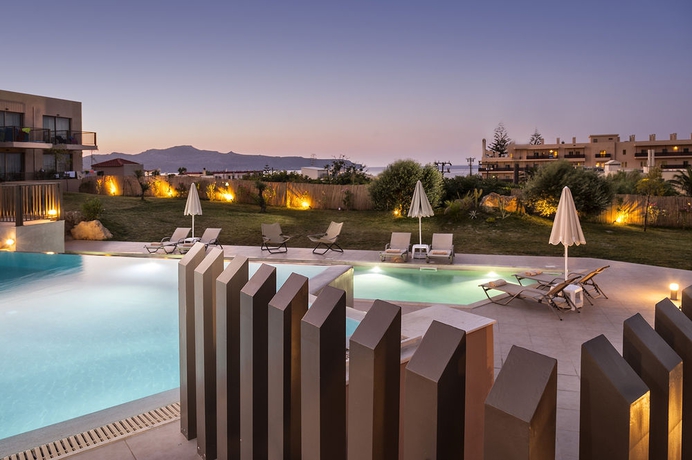 Imagen de la piscina del Hotel Giannoulis – Santa Marina Beach. Foto 16