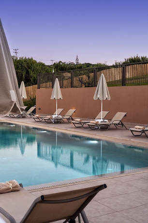 Imagen de los exteriores del Hotel Giannoulis – Santa Marina Beach. Foto 13