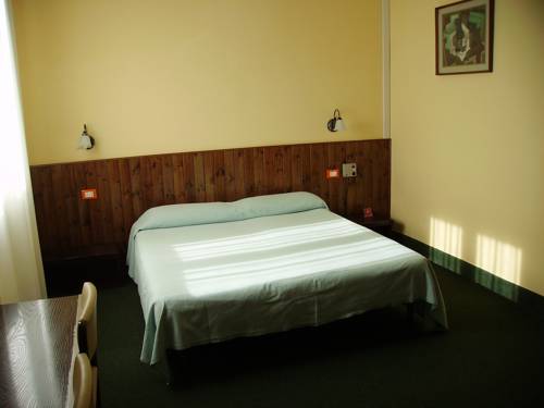 Imagen de la habitación del Hotel Giappone Inn Parking. Foto 15