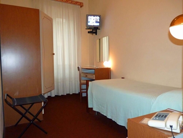 Imagen de la habitación del Hotel Giardinetto, Loreto. Foto 10