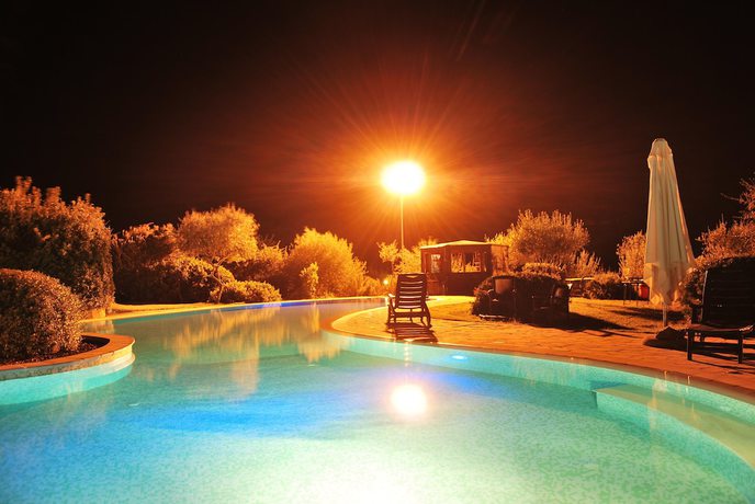 Imagen de la piscina del Hotel Giardino Corte Rubja. Foto 17