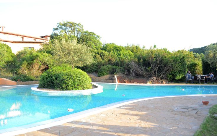 Imagen de la piscina del Hotel Giardino Corte Rubja. Foto 19