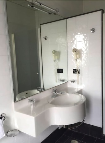 Imagen de la habitación del Hotel Giardino Degli Aranci. Foto 7