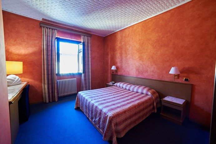 Imagen de la habitación del Hotel Giardino, Mercurago. Foto 4