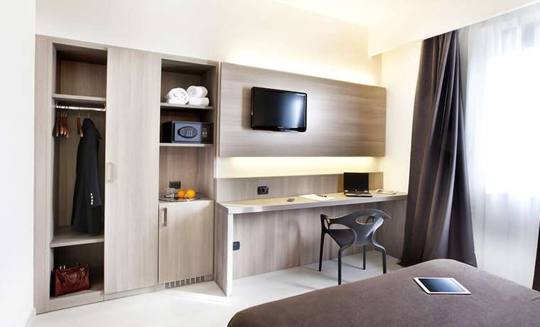 Imagen de la habitación del Hotel Giardino, Mercurago. Foto 11