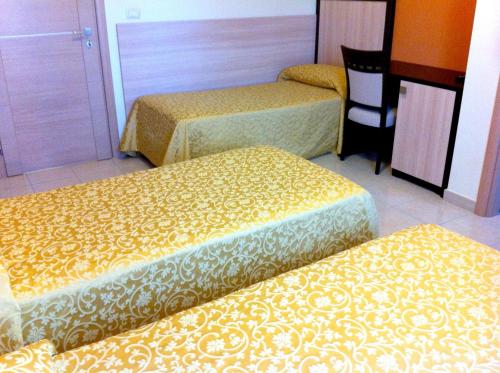 Imagen de la habitación del Hotel Giardino, Modugno. Foto 9