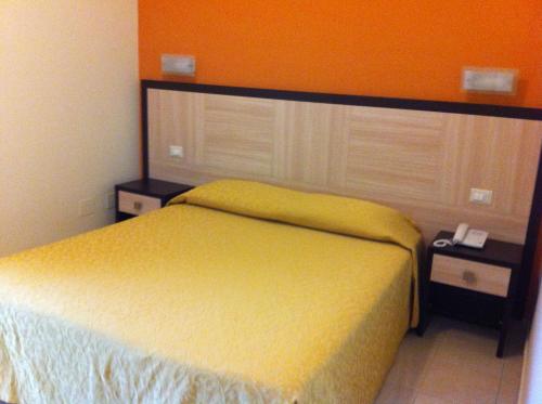 Imagen de la habitación del Hotel Giardino, Modugno. Foto 10