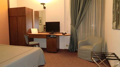 Imagen de la habitación del Hotel Giardino, Prato. Foto 15