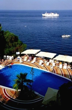 Imagen de la piscina del Hotel Giardino Sul Mare. Foto 15