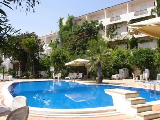 Imagen de la piscina del Hotel Giardino Sul Mare. Foto 18