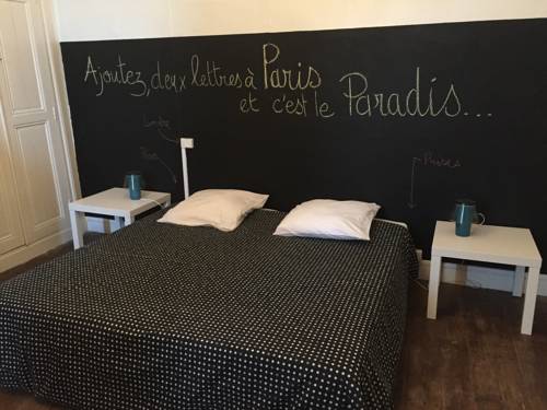 Imagen de la habitación del Hotel G&icirc;te Et Chambres Le Relais De St Jacques. Foto 4