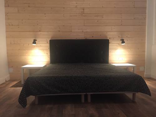 Imagen de la habitación del Hotel G&icirc;te Et Chambres Le Relais De St Jacques. Foto 15