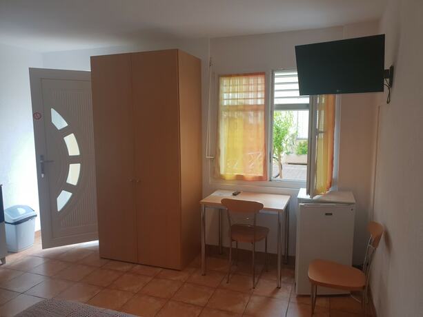 Imagen de la habitación del Hotel G&icirc;te - dortoir La Cigale. Foto 14