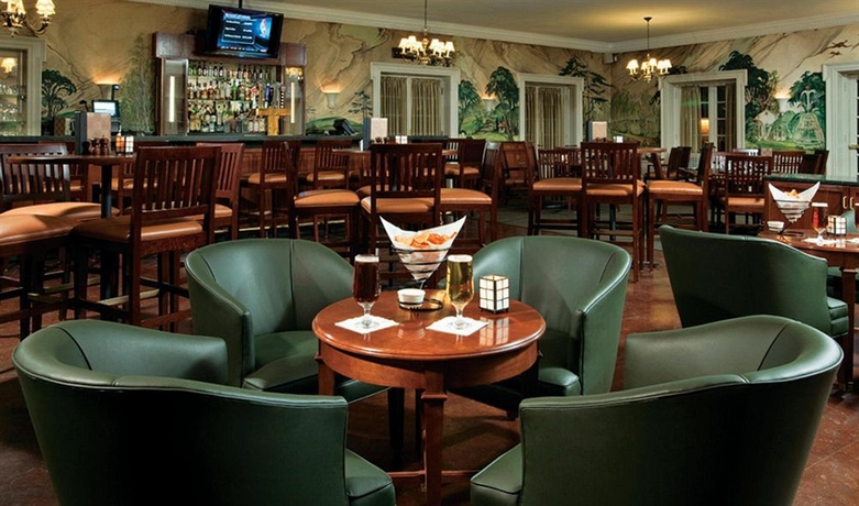 Imagen del bar/restaurante del Hotel Gideon Putnam Spa Resort. Foto 2