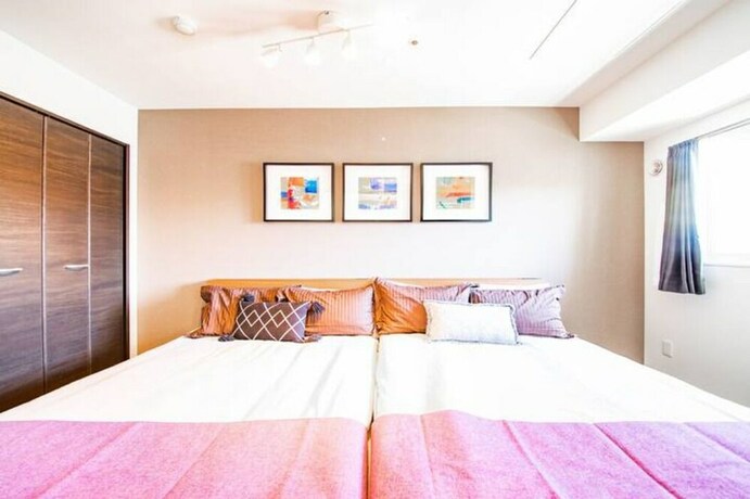 Imagen de la habitación del Hotel Gift. Foto 21