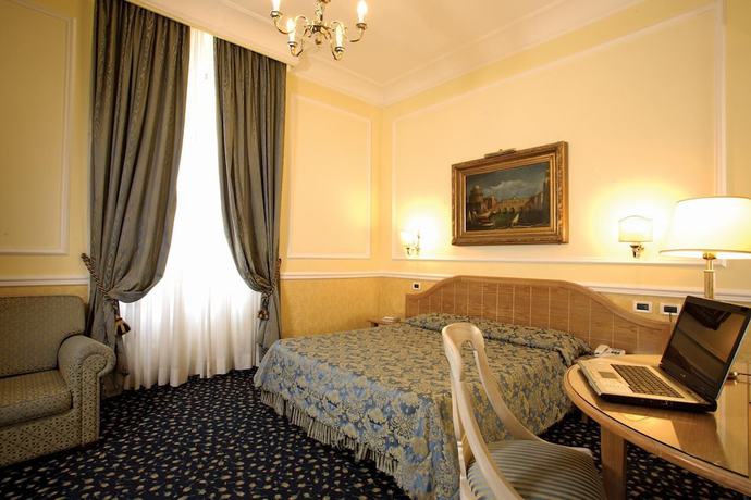 Imagen de la habitación del Hotel Giglio Dell'opera. Foto 8