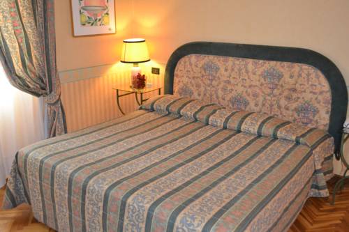 Imagen de la habitación del Hotel Giglio, Montecatini Terme. Foto 7