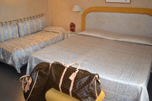 Imagen de la habitación del Hotel Giglio, Montecatini Terme. Foto 15