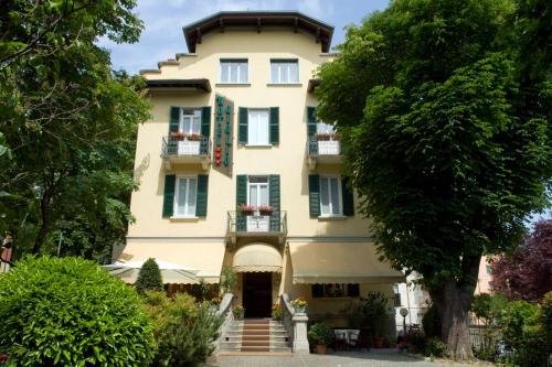 Imagen general del Hotel Giglio, Salsomaggiore Terme. Foto 3