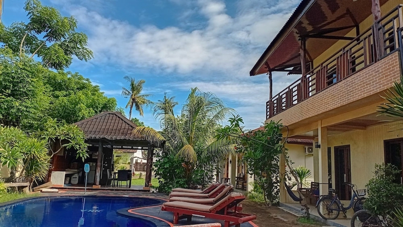 Imagen de la piscina del Hotel Gihon Bungalow. Foto 14