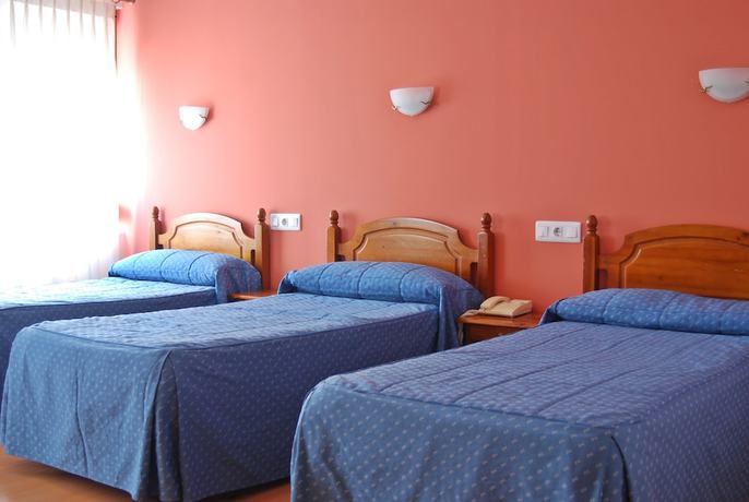 Imagen de la habitación del Hotel Gil. Foto 11