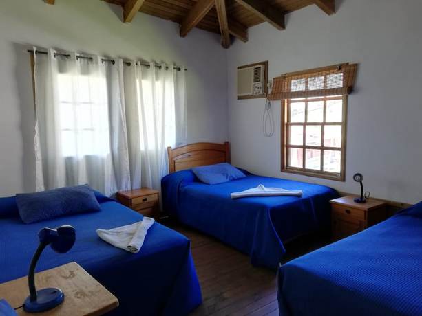 Imagen de la habitación del Hotel Gil Resort. Foto 9