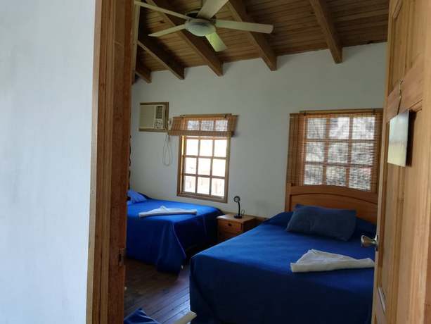 Imagen de la habitación del Hotel Gil Resort. Foto 13