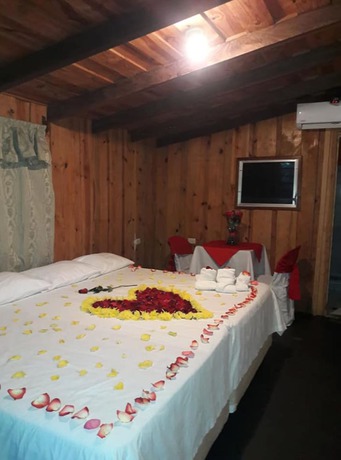 Imagen de la habitación del Hotel Gil Town. Foto 9