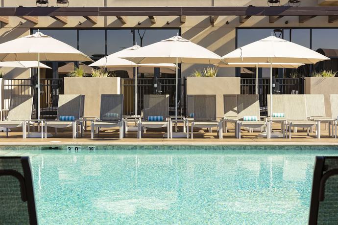 Imagen de la piscina del Hotel Gila River Resorts and Casinos &ndash; Wild Horse Pass. Foto 20