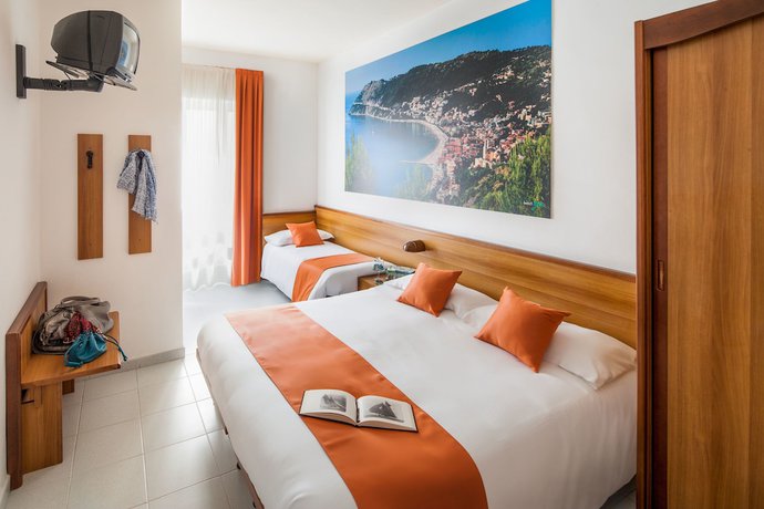 Imagen de la habitación del Hotel Gilda. Foto 11