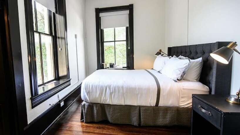 Imagen de la habitación del Hotel Giles. Foto 10