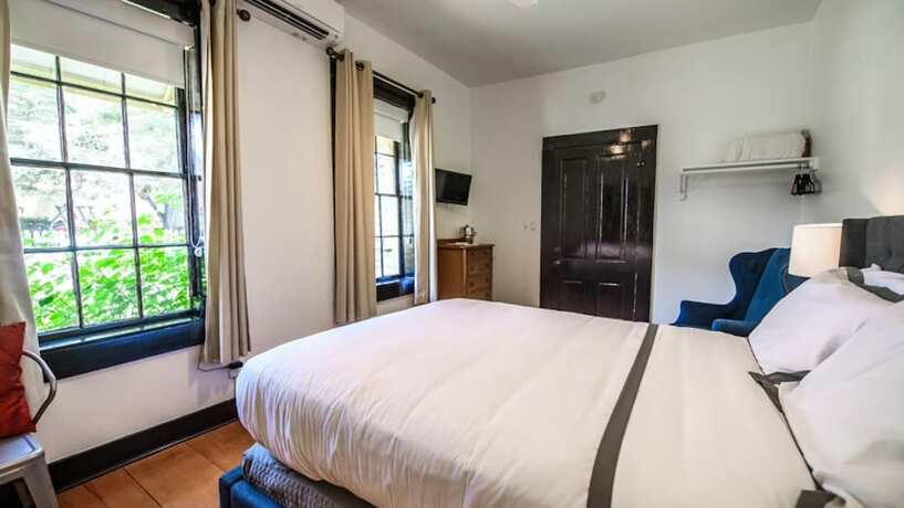 Imagen de la habitación del Hotel Giles. Foto 14