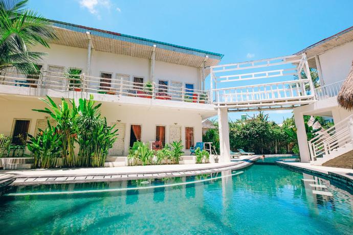 Imagen de la piscina del Hotel Gili Amor Boutique Resort. Foto 12