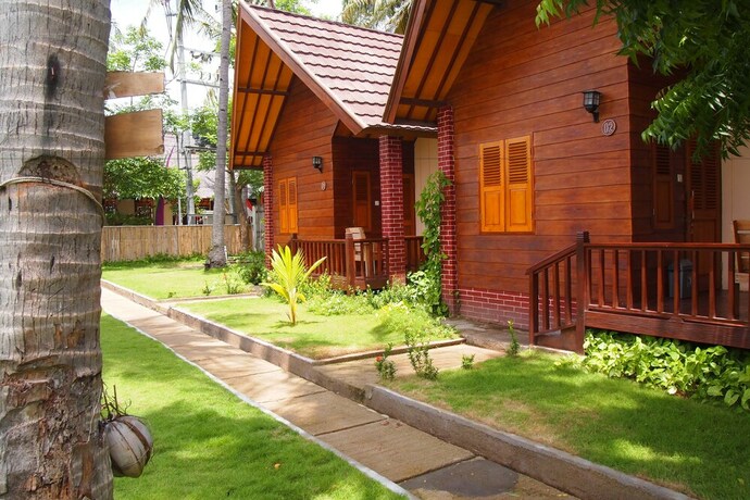 Imagen de los exteriores del Hotel Gili Escape Bungalows. Foto 33