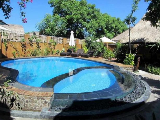 Imagen de la piscina del Hotel Gili Hideaway Resort. Foto 4