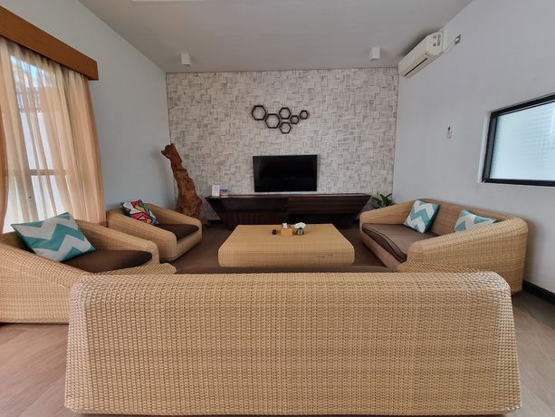 Imagen de la habitación del Hotel Gili Khayangan Villas. Foto 3