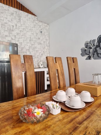 Imagen de la habitación del Hotel Gili Khayangan Villas. Foto 14