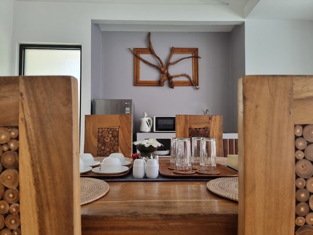 Imagen de la habitación del Hotel Gili Khayangan Villas. Foto 17