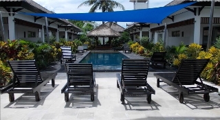 Imagen de la piscina del Hotel Gili Palms Resort. Foto 6