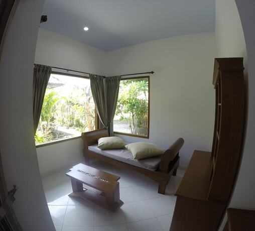 Imagen de la habitación del Hotel Gili Smile Bungalows. Foto 14