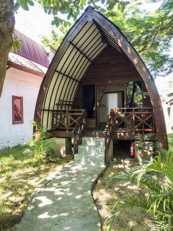 Imagen general del Hotel Gili Turtle Beach Resort. Foto 2