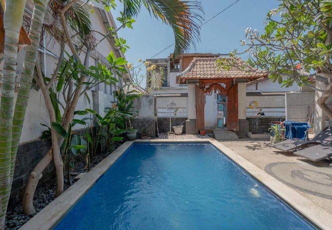 Imagen de la piscina del Hotel Gili White Bamboo by Secoms. Foto 16