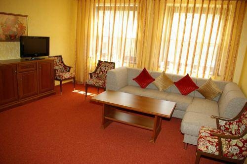 Imagen de los interiores del Hotel Gilija. Foto 5