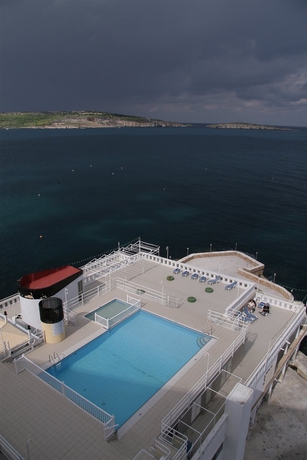 Imagen general del Hotel Gillieru Harbour. Foto 8