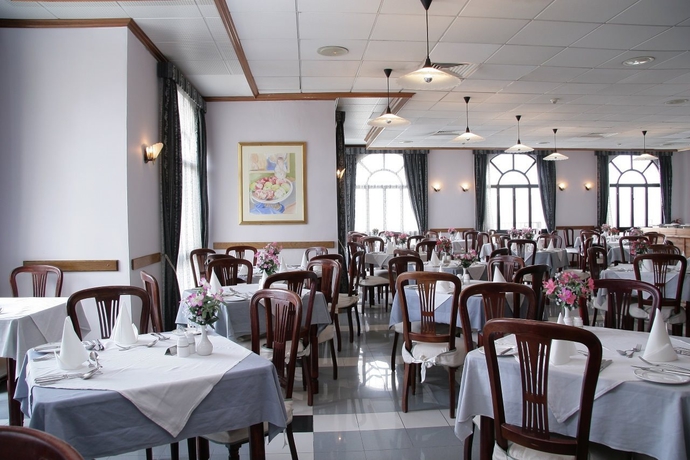 Imagen general del Hotel Gillieru Harbour. Foto 10