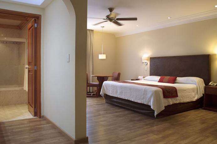 Imagen de la habitación del Hotel Gillow. Foto 5