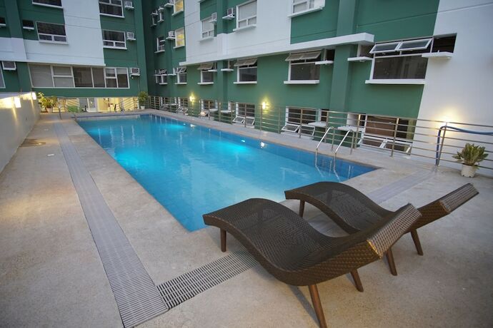 Imagen general del Hotel Gilmore Tower Suites By Sms Hospitality. Foto 4