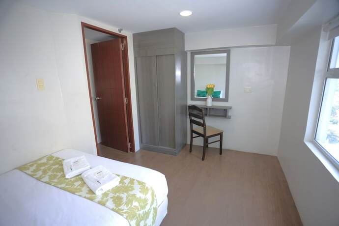 Imagen general del Hotel Gilmore Tower Suites By Sms Hospitality. Foto 10
